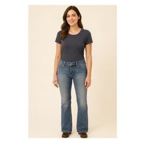 Calvin Klein Light Wash Bootcut Jeans (Size 28/6)